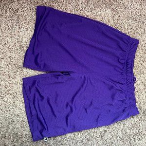 Loose Purple Basketball Shorts (Size Large)